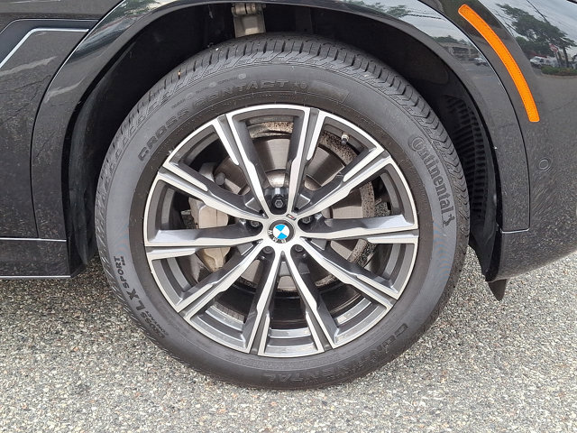 Used 2023 BMW X6 xDrive40i w/ M Sport Package AWD/4WD image 19