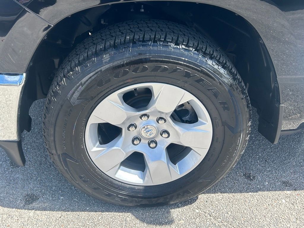 Used 2024 RAM 1500 Big Horn RWD image 19
