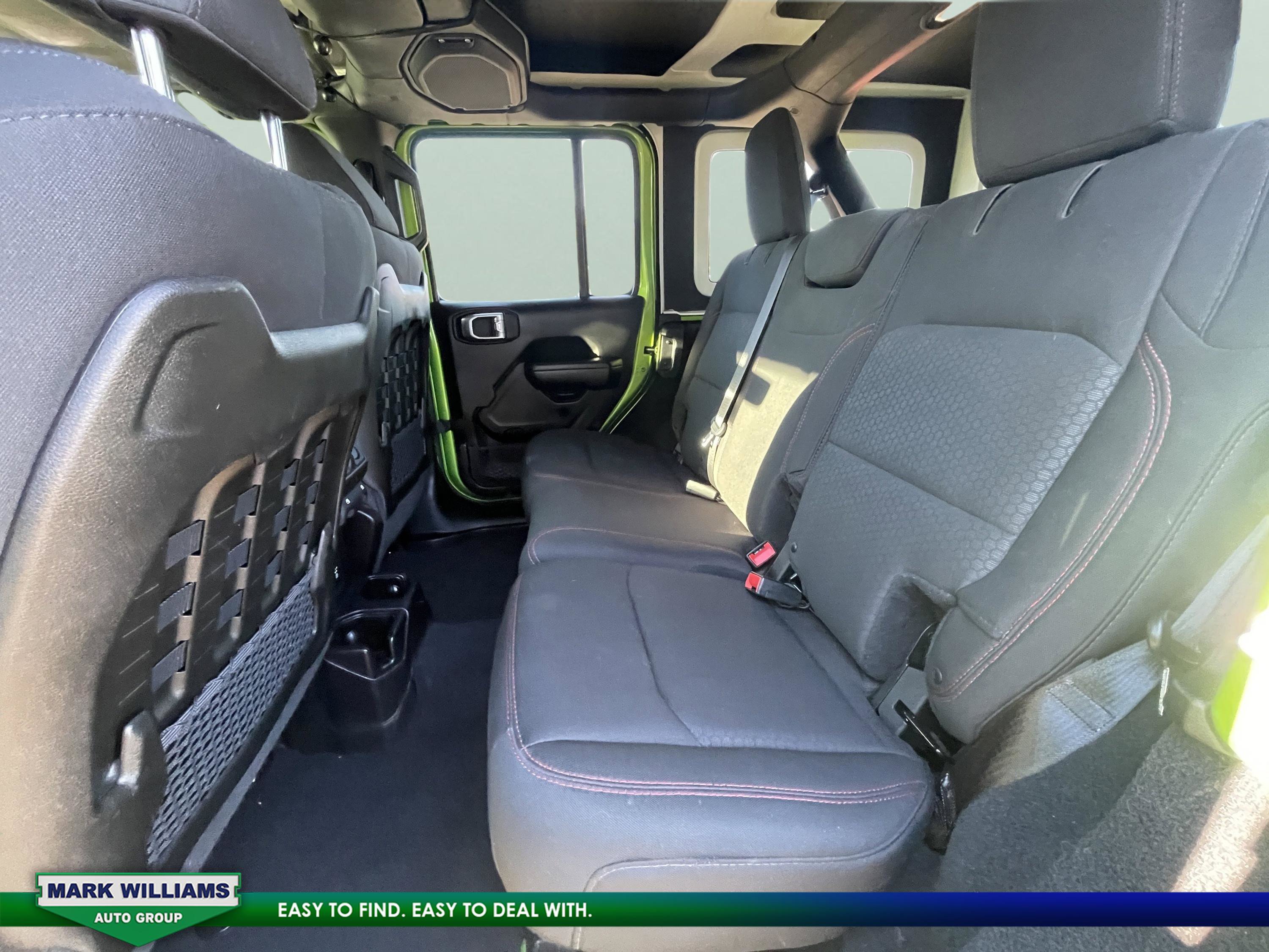 Used 2018 Jeep Wrangler Unlimited Rubicon image 27