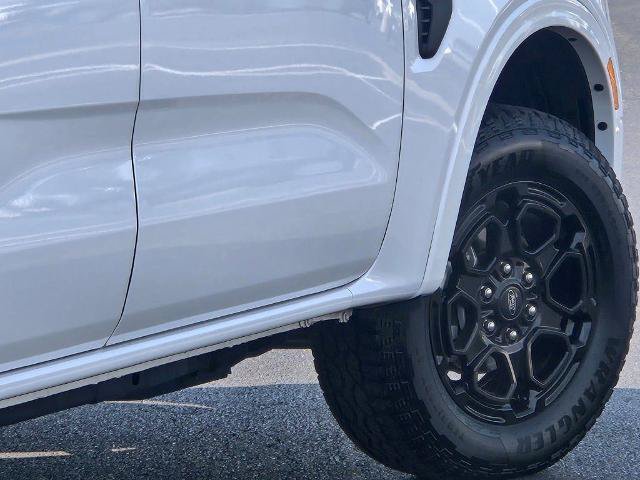 Certified 2025 Ford Ranger XLT w/ Black Appearance Package AWD/4WD image 12