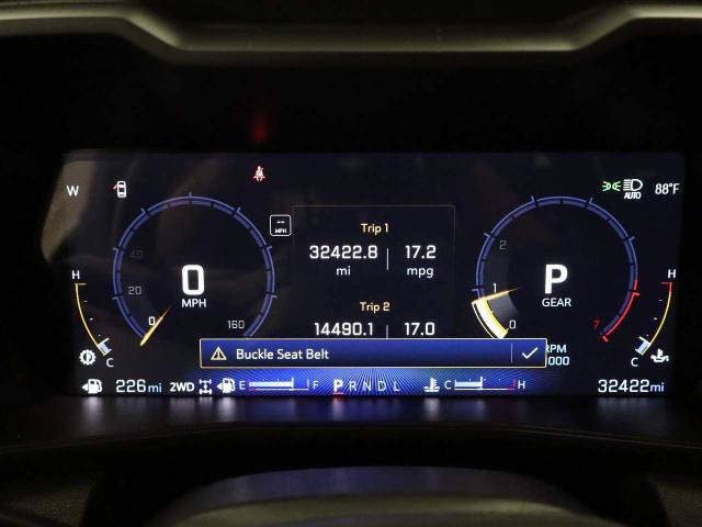 Used 2025 Chevrolet Colorado Trail Boss w/ LPO, Hood Decal Package AWD/4WD image 30