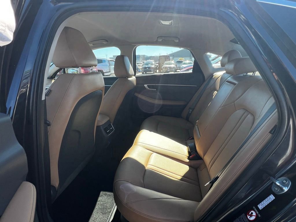 Used 2021 Hyundai Sonata Limited w/ Cargo Package image 17