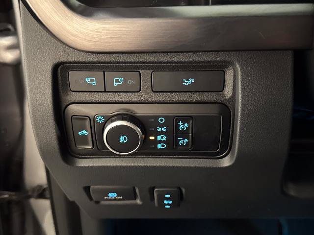 Certified 2024 Ford F250 Lariat w/ Lariat Ultimate Package AWD/4WD image 18