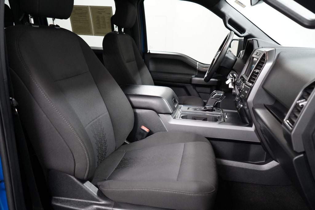 Certified 2019 Ford F150 XLT w/ Equipment Group 302A Luxury AWD/4WD image 30