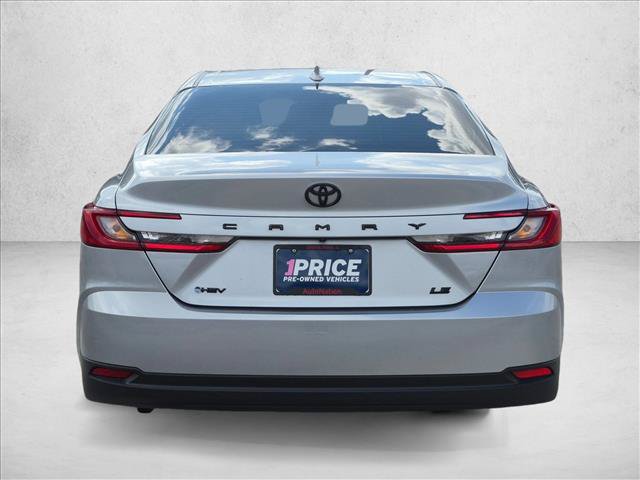 Used 2025 Toyota Camry LE FWD image 6