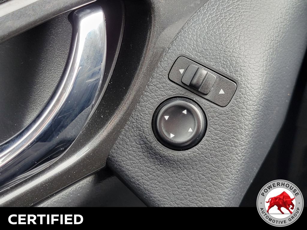 Used 2019 Nissan Rogue SV FWD image 26