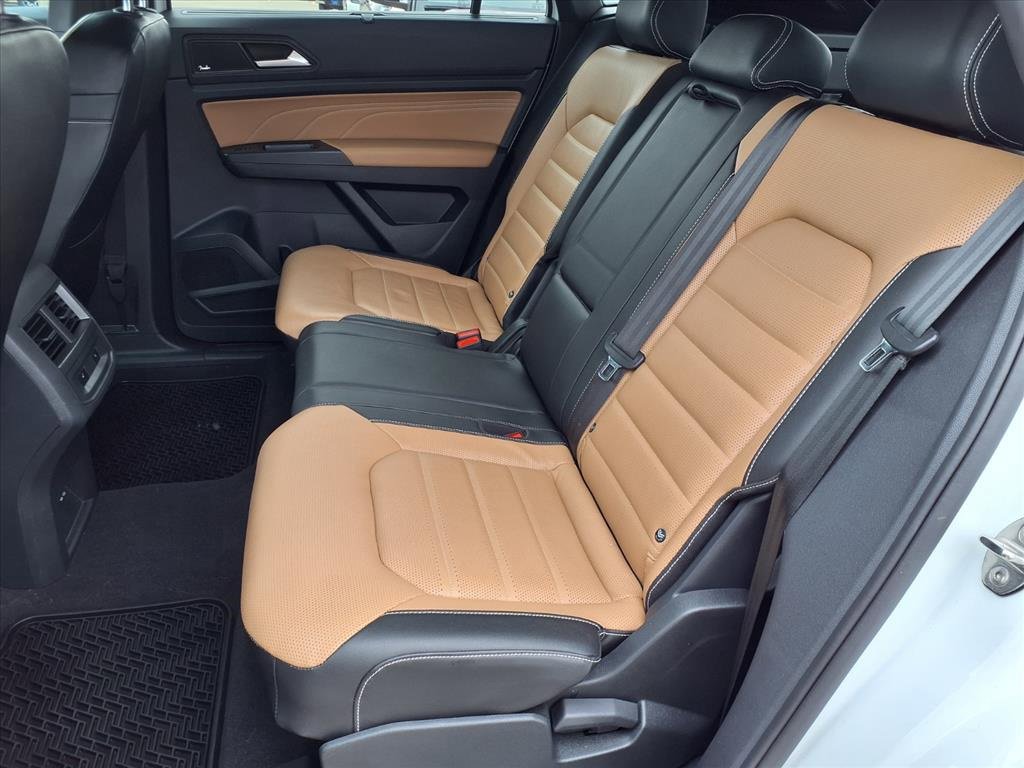 Used 2022 Volkswagen Atlas Cross Sport SEL Premium R-Line w/ Cross Sport MDO Package image 25