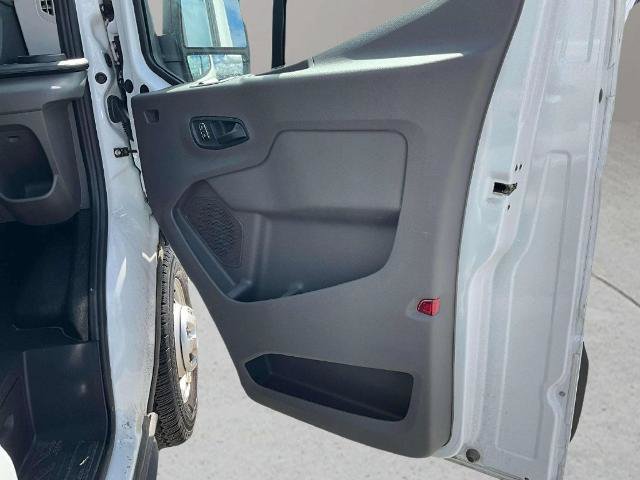 Certified 2024 Ford Transit 250 148 Medium Roof Extended AWD image 18