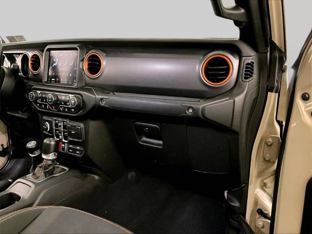 Used 2022 Jeep Gladiator Mojave w/ LED Lighting Group AWD/4WD image 15