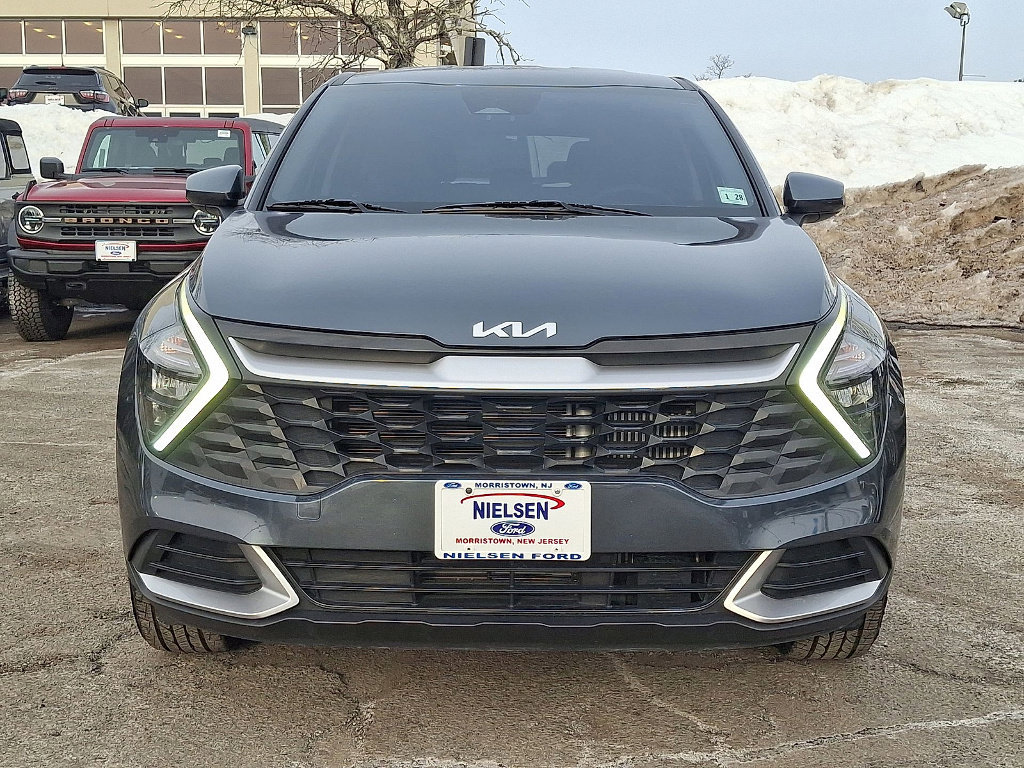 Used 2023 Kia Sportage LX image 14