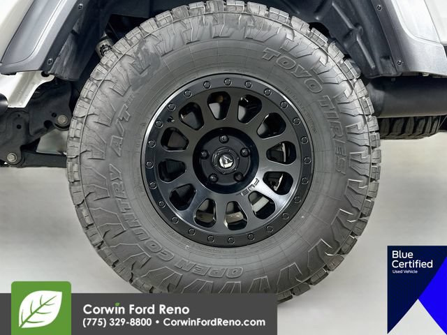 Used 2020 Jeep Gladiator Sport w/ Quick Order Package 24S AWD/4WD image 32