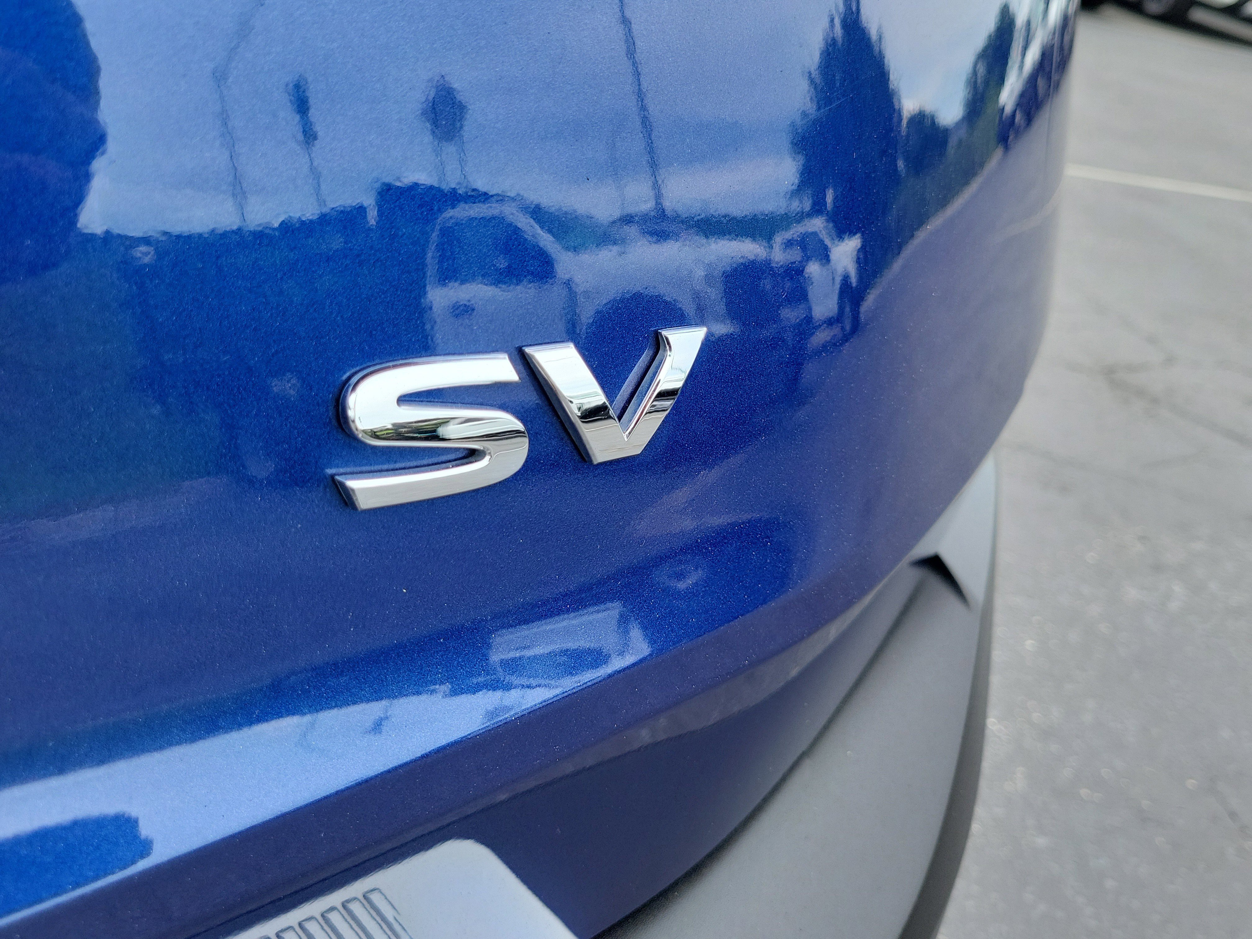 Used 2023 Nissan Rogue SV FWD image 9