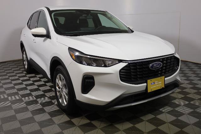 Certified 2023 Ford Escape Active w/ Tech Pack #2 AWD/4WD image 4