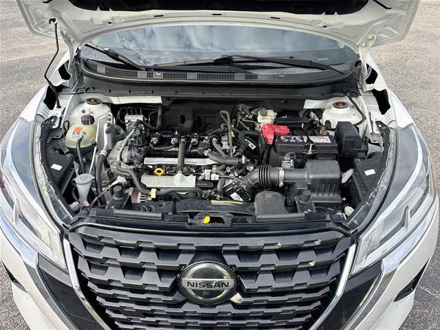 Used 2021 Nissan Kicks SV FWD image 29