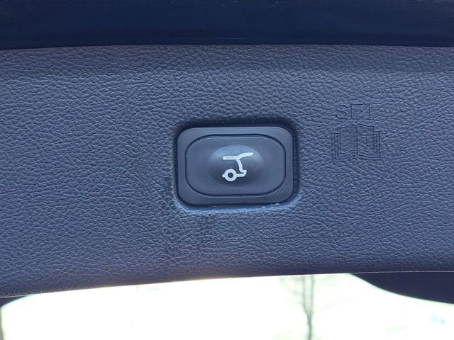 Certified 2024 Ford Edge ST-Line image 30