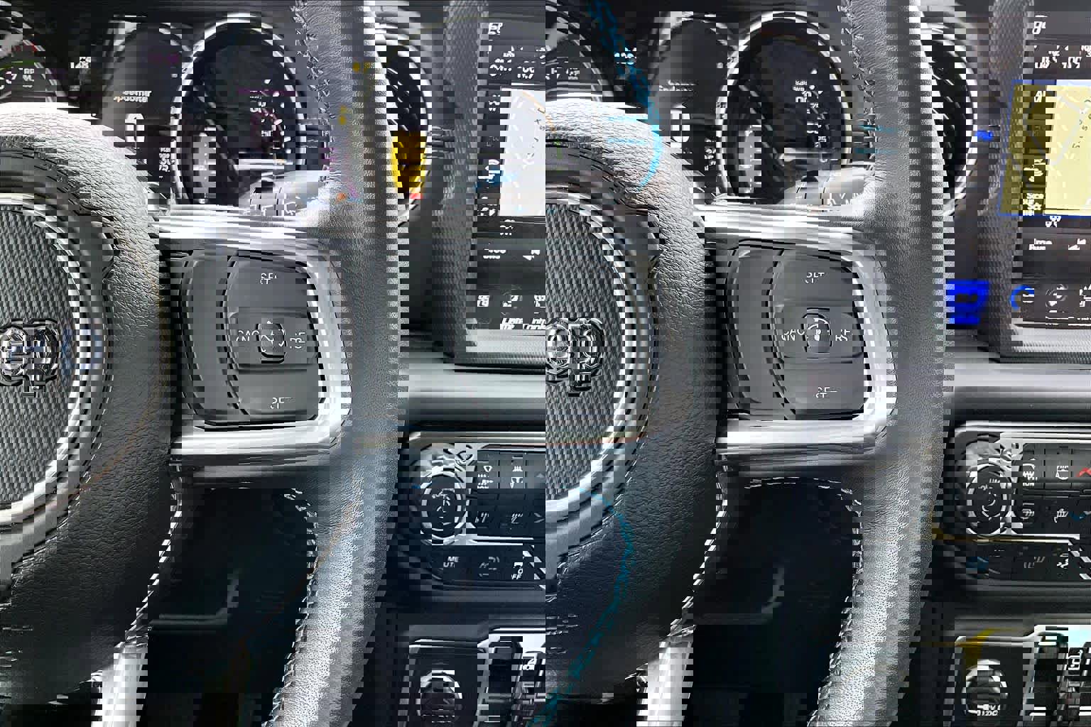 Used 2022 Jeep Wrangler Unlimited Rubicon w/ Cold Weather Group image 25