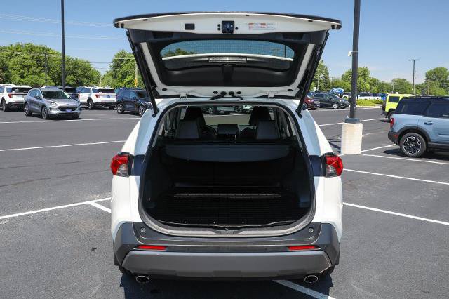 Used 2021 Toyota RAV4 Limited AWD/4WD image 11