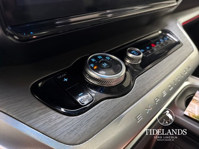 Certified 2025 Ford Expedition Platinum AWD/4WD image 29