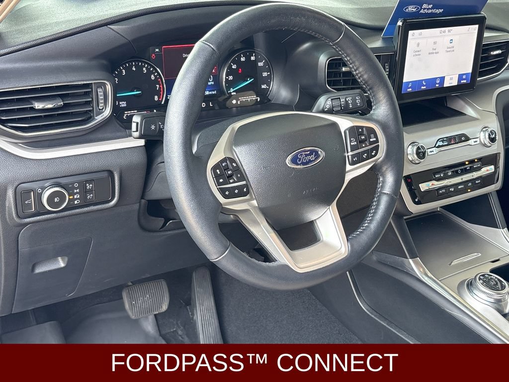 Certified 2023 Ford Explorer XLT w/ Equipment Group 202A AWD/4WD image 8