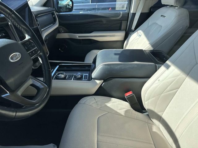 Certified 2024 Ford Expedition Platinum image 22