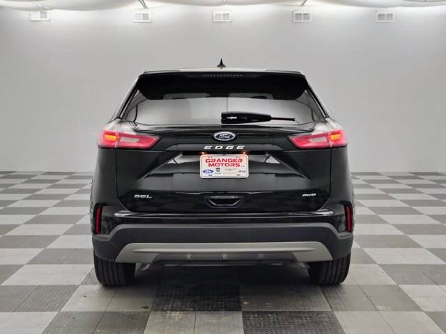 Certified 2024 Ford Edge SEL w/ Convenience Package AWD/4WD image 10