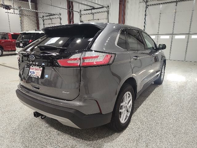 Certified 2023 Ford Edge SEL w/ Convenience Package AWD/4WD image 4
