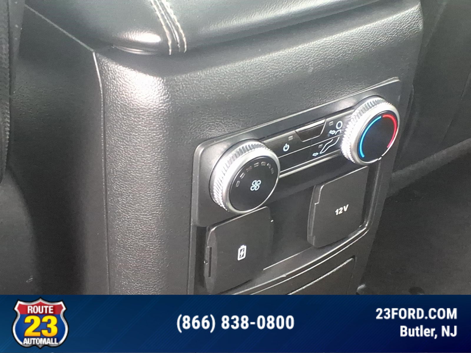 Certified 2023 Ford Explorer XLT w/ Equipment Group 202A AWD/4WD image 25