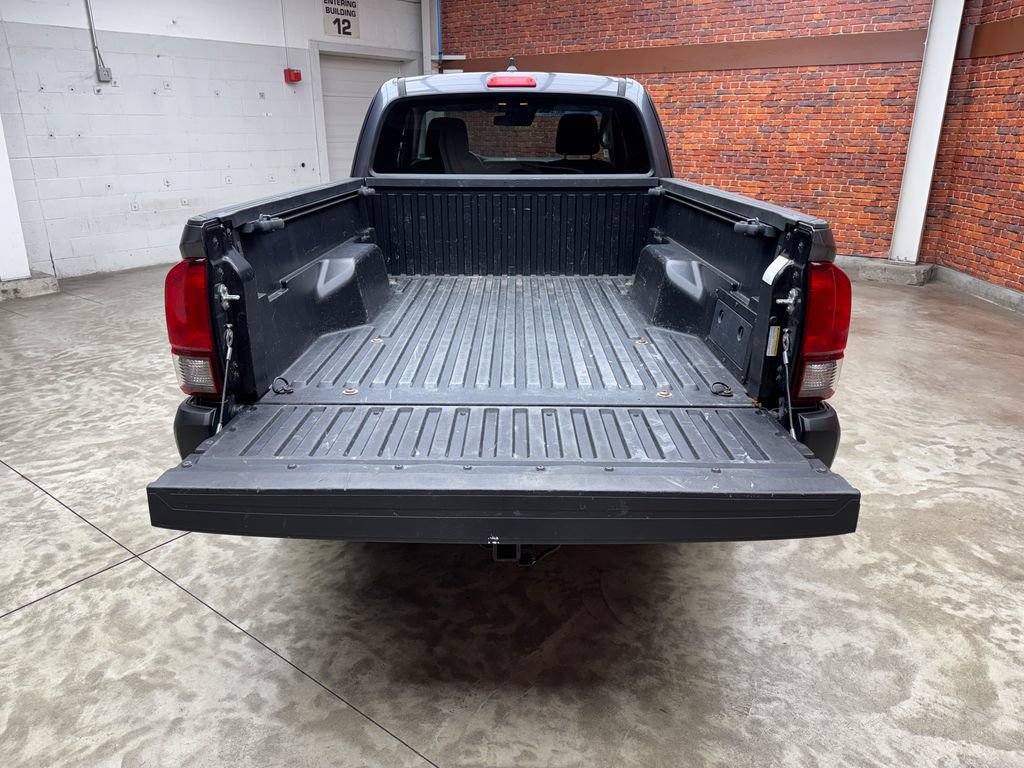 Used 2021 Toyota Tacoma SR AWD/4WD image 23