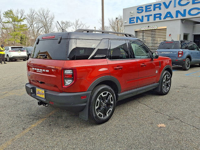 Certified 2022 Ford Bronco Sport Outer Banks w/ Tech Package image 8