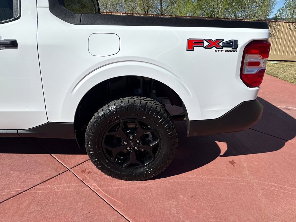 Certified 2024 Ford Maverick XLT w/ XLT Luxury Package image 29