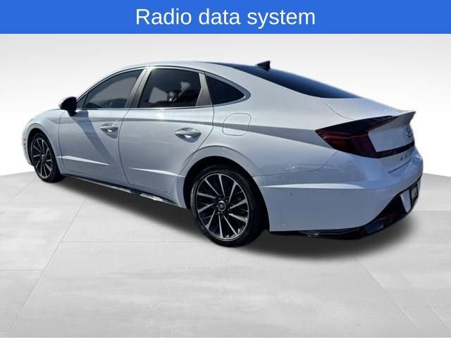 Used 2022 Hyundai Sonata Limited image 3