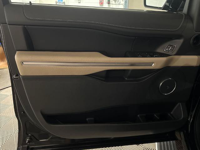 Certified 2024 Ford Expedition Max Limited RWD image 12