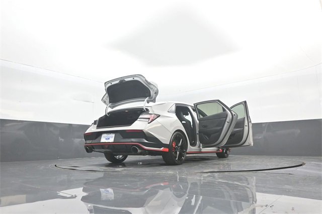 Used 2025 Hyundai Elantra N image 38