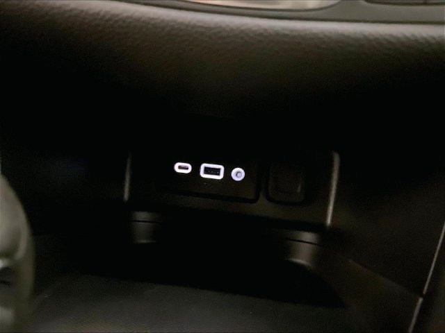 Used 2024 Chevrolet Equinox RS AWD/4WD image 31