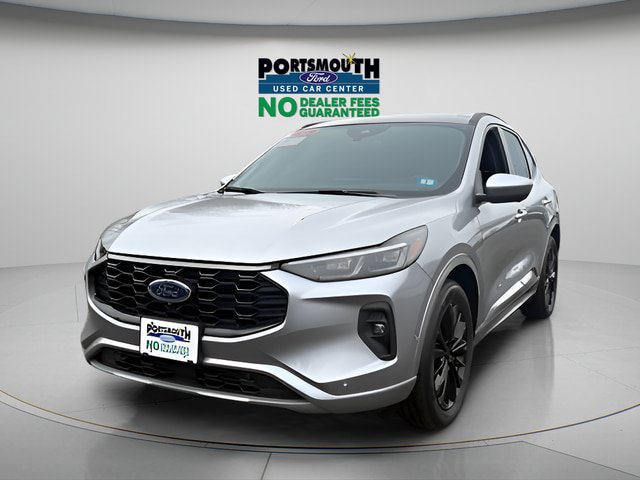 Certified 2024 Ford Escape ST-Line Elite w/ Premium Technology Package AWD/4WD image 16