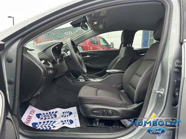 Used 2024 Chevrolet Malibu LT FWD image 13