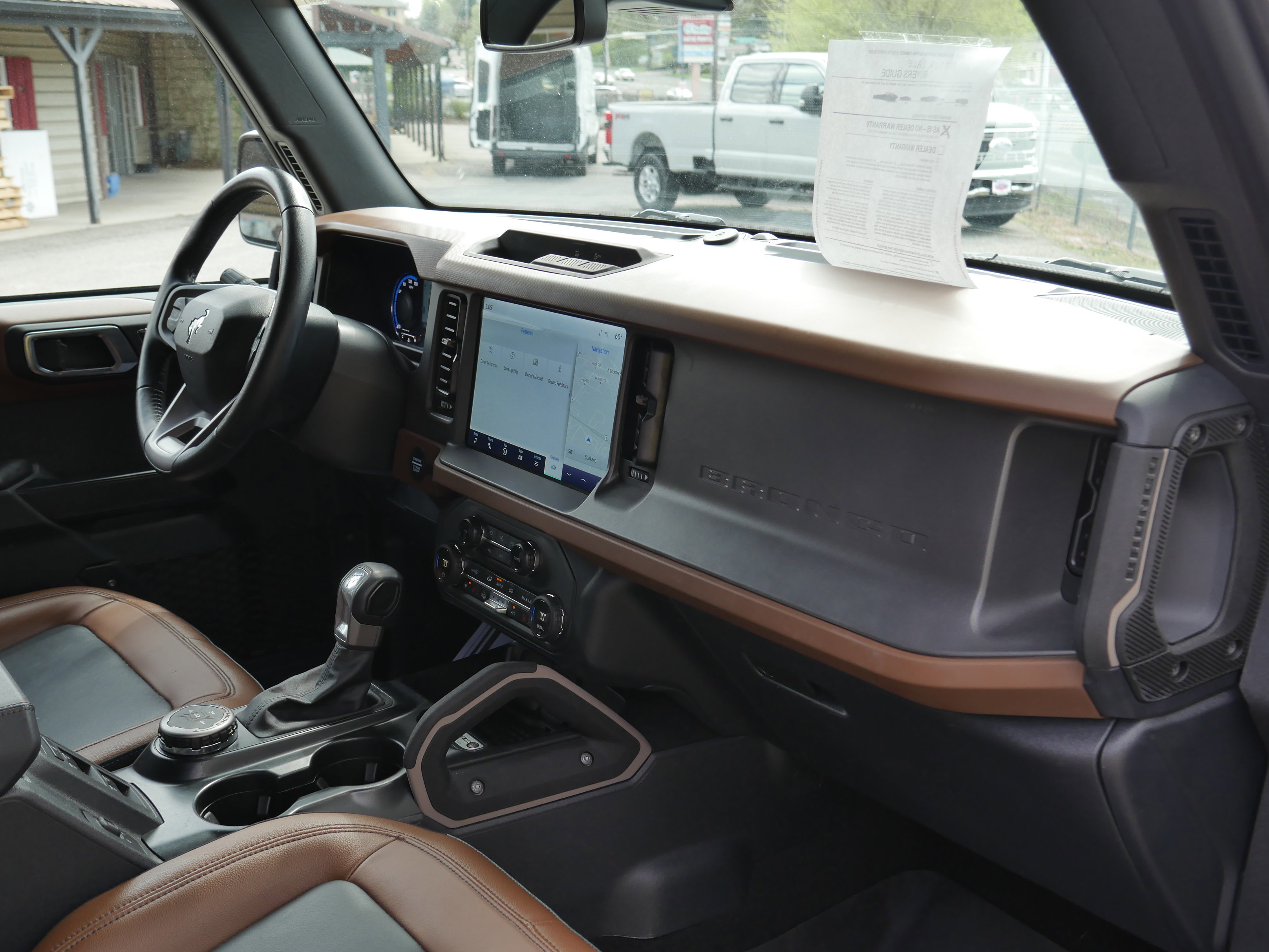 Certified 2024 Ford Bronco Outer Banks AWD/4WD image 29