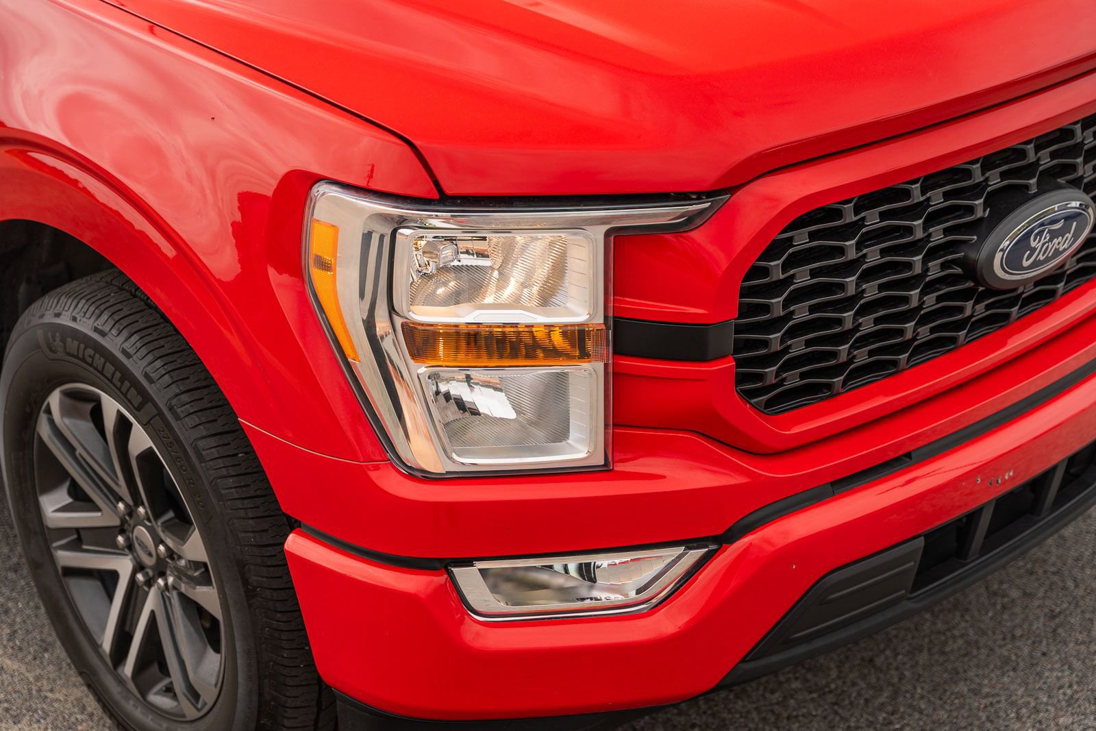 Certified 2022 Ford F150 XL w/ STX Appearance Package image 9