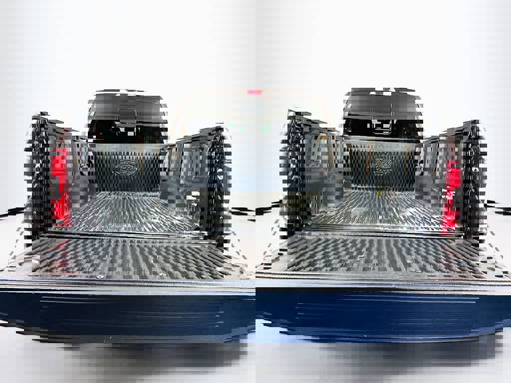 Certified 2019 Ford F150 XLT w/ Equipment Group 302A Luxury image 24