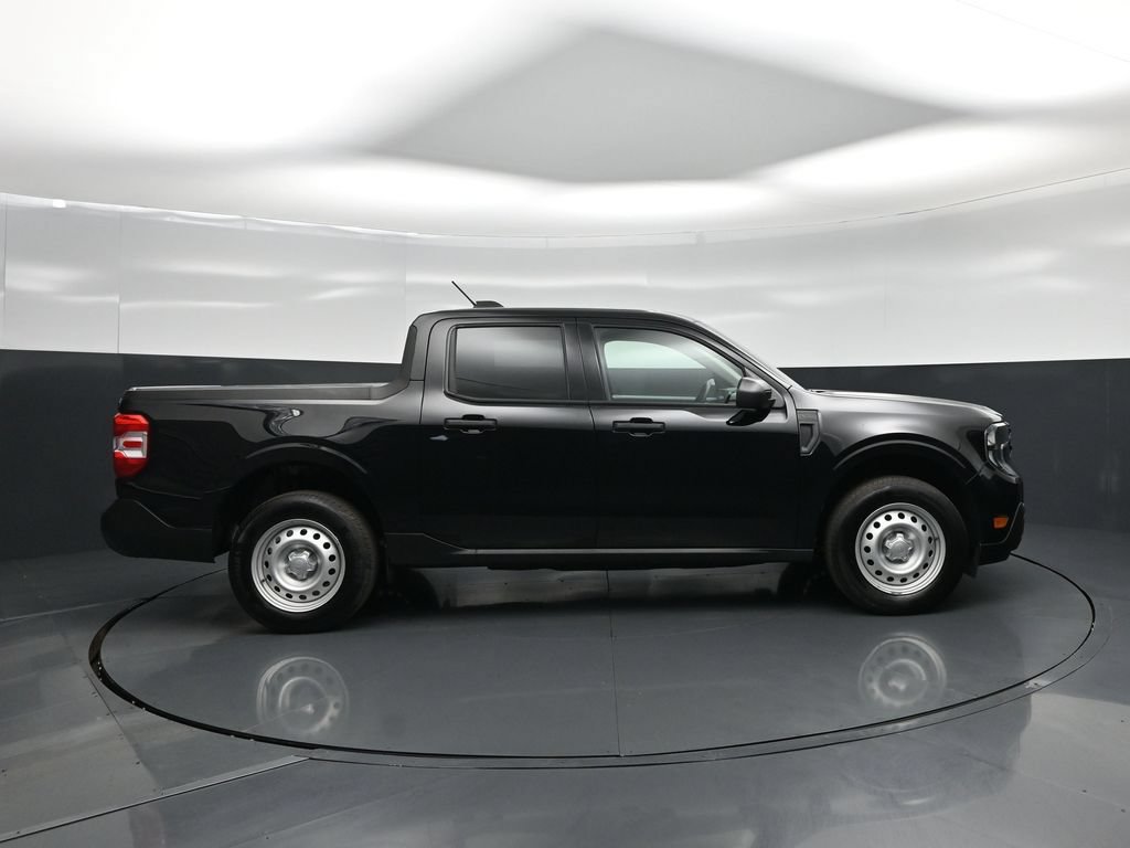 Certified 2025 Ford Maverick XL FWD image 20