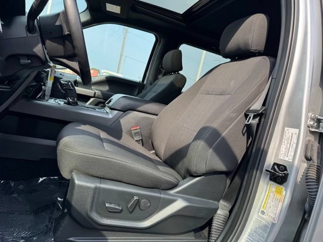 Certified 2019 Ford F150 XLT w/ Equipment Group 302A Luxury AWD/4WD image 5
