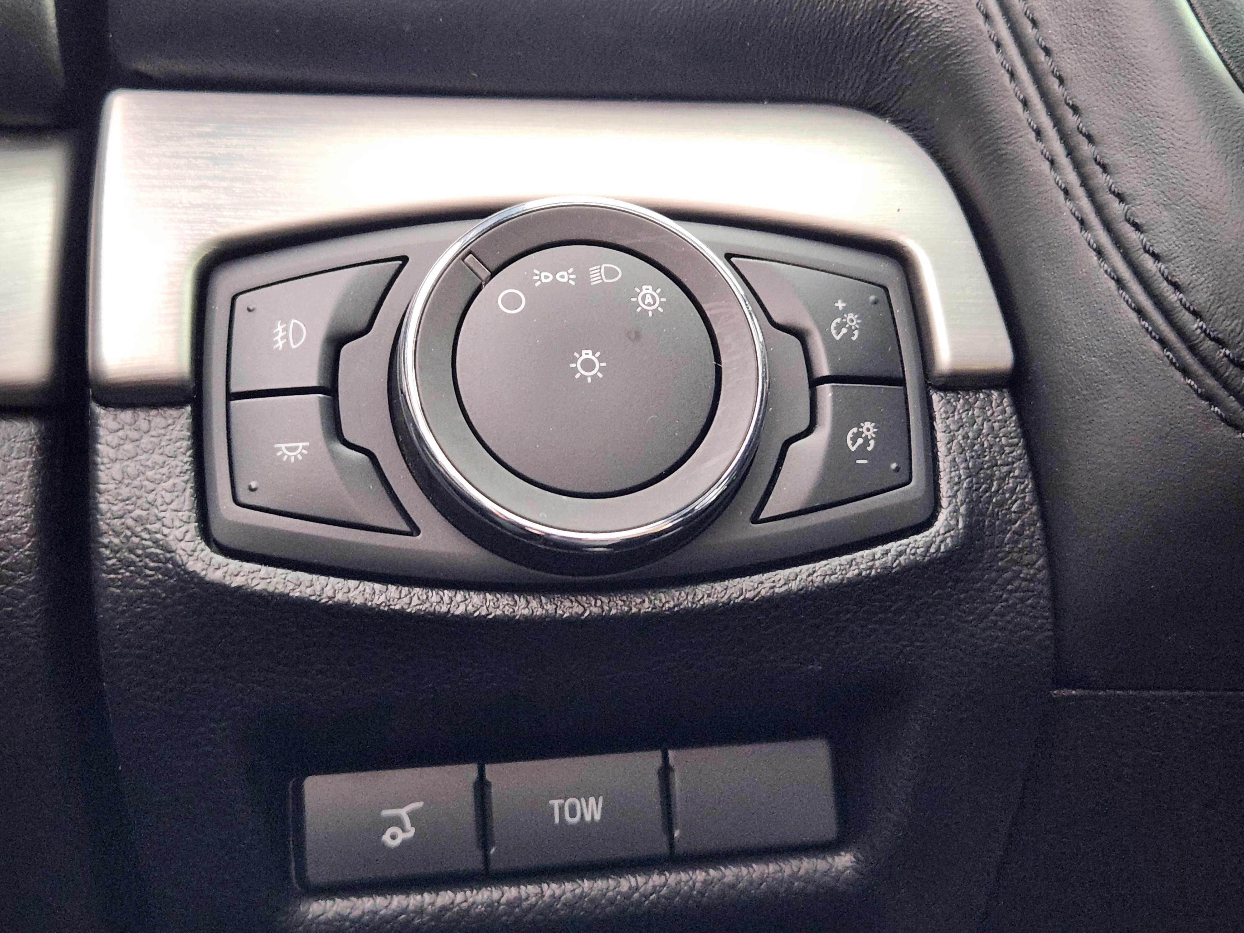 Certified 2018 Ford Explorer Platinum image 27