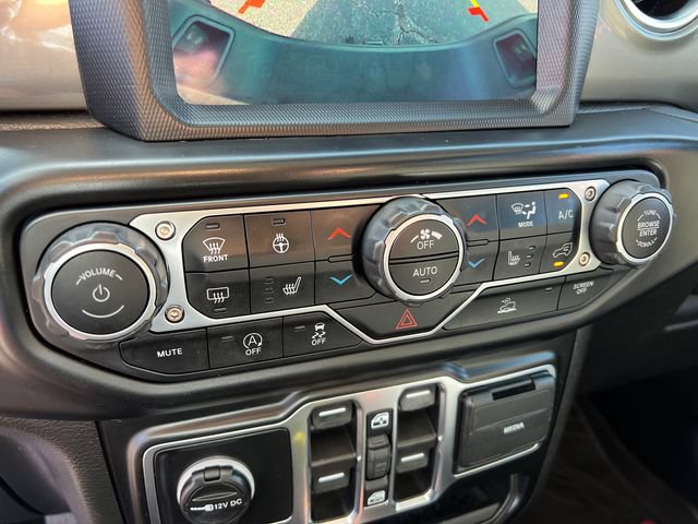 Used 2021 Jeep Gladiator Overland AWD/4WD image 17