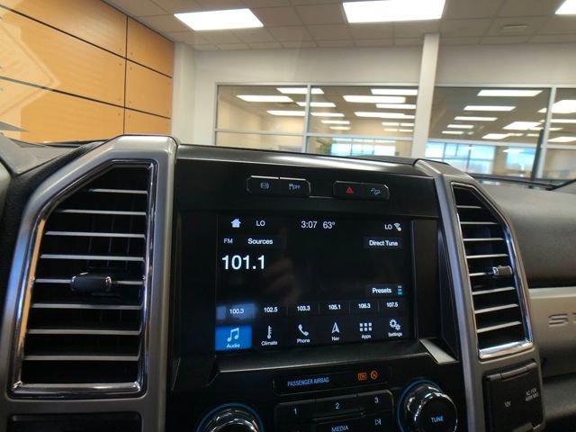 Certified 2017 Ford F250 Lariat w/ Chrome Package image 15