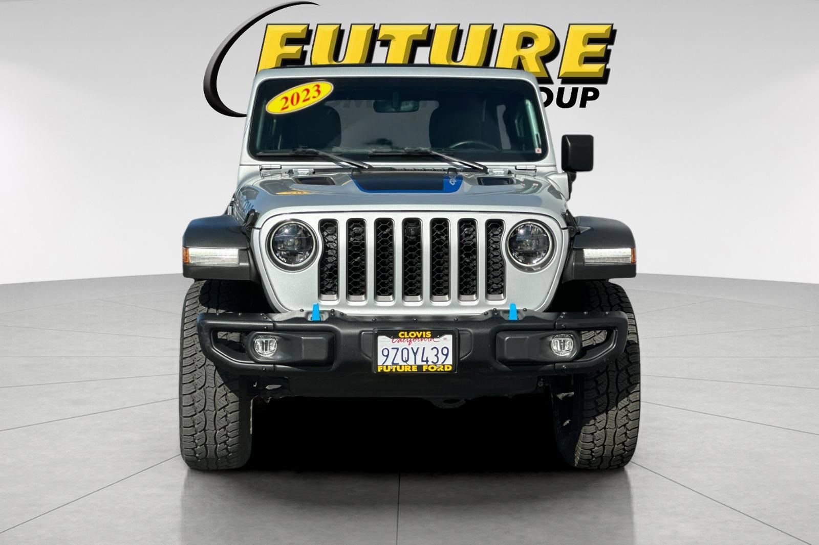 Used 2023 Jeep Wrangler Unlimited Rubicon 4xe w/ Steel Bumper Group AWD/4WD image 8