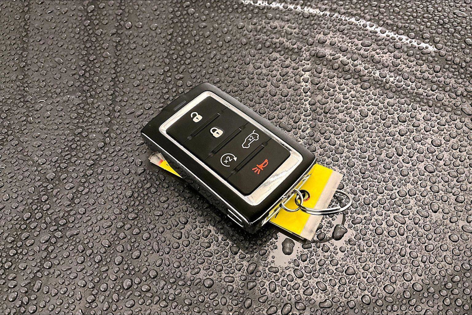 Used 2021 Jeep Grand Cherokee L Laredo w/ Luxury Tech Group I image 9