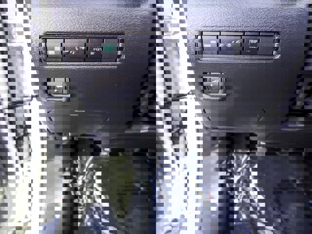 Used 2025 Nissan Sentra SV image 25