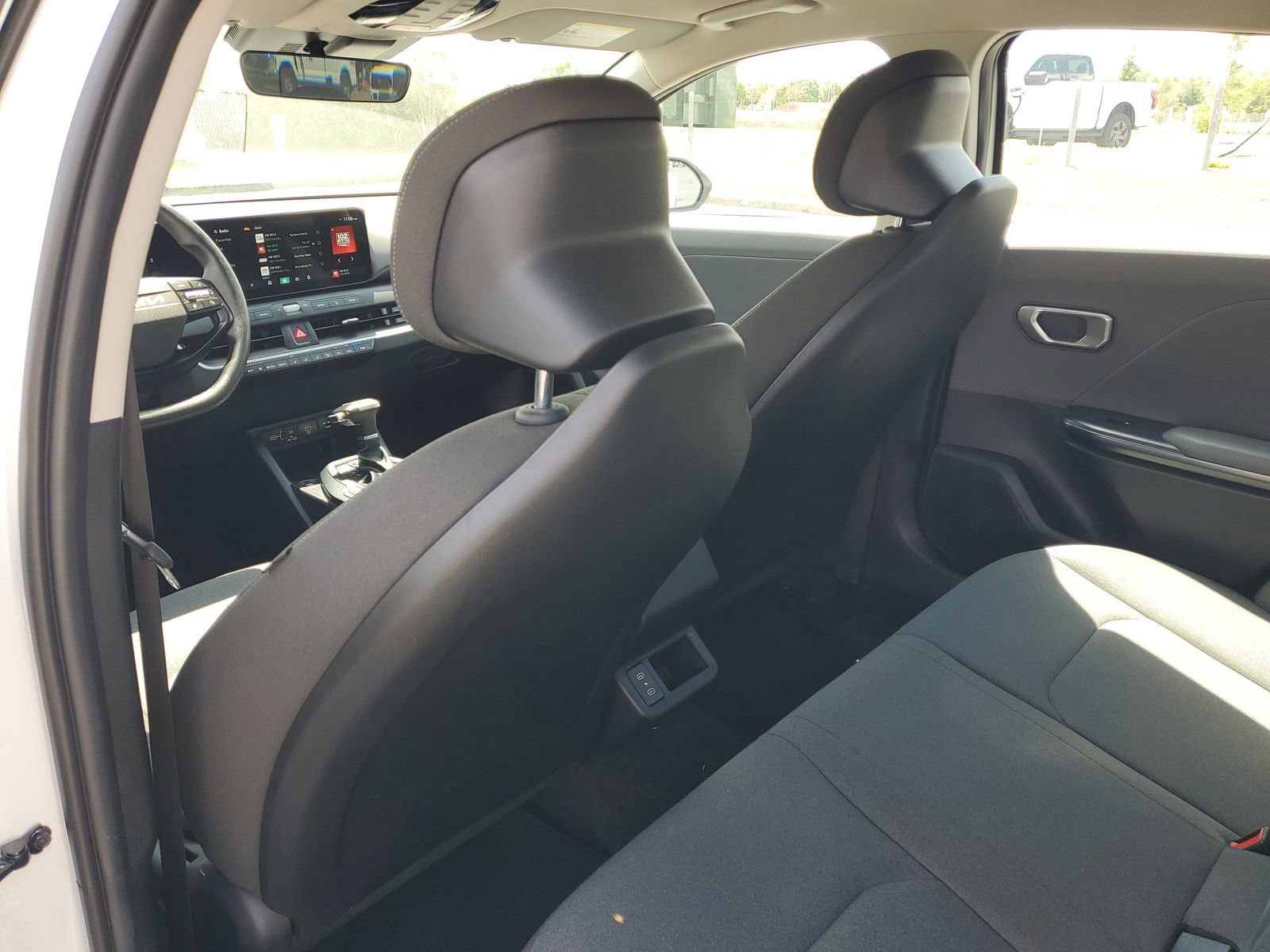 Used 2025 Kia K4 FWD image 9