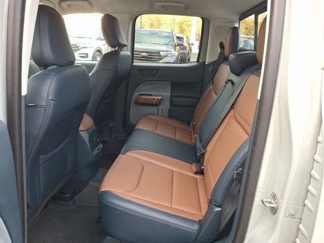 Certified 2022 Ford Maverick Lariat w/ Lariat Luxury Package image 10