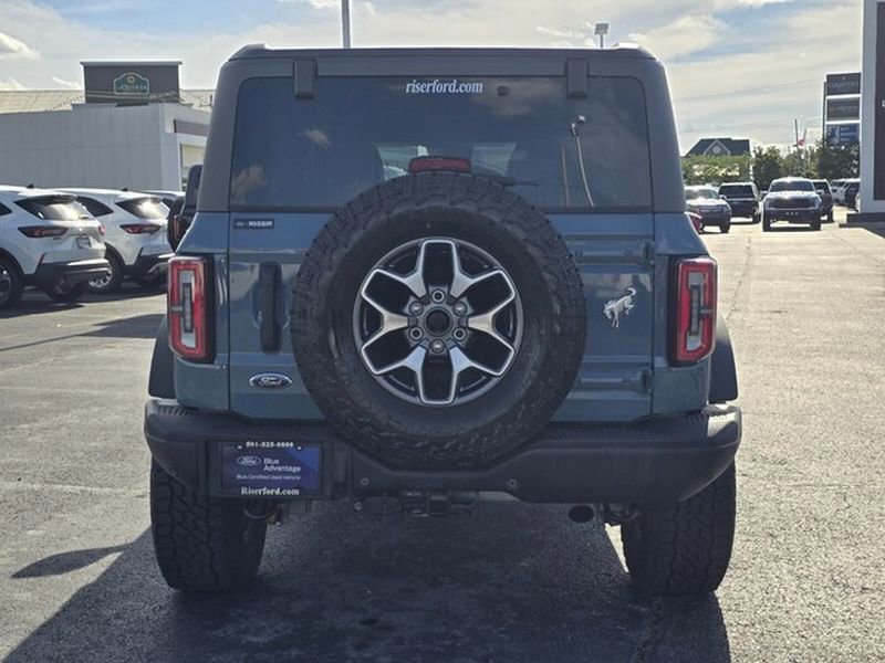 Certified 2022 Ford Bronco Badlands AWD/4WD image 4